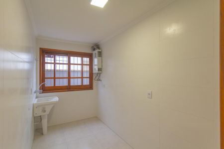 Casa à venda com 146m², 3 quartos e 3 vagasLavanderia
