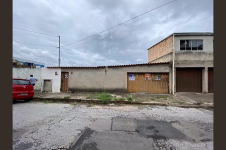 Casa à venda com 354m², 4 quartos e 3 vagas