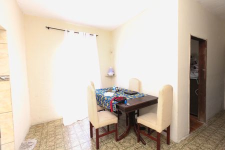 Casa à venda com 354m², 4 quartos e 3 vagas