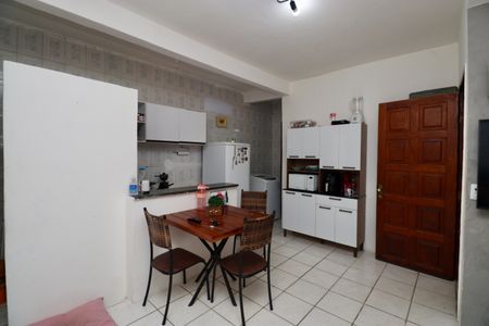 Sala de casa para alugar com 2 quartos, 53m² em Garcia, Salvador