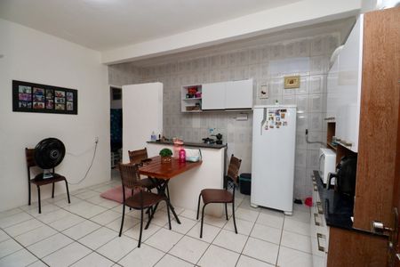 Sala de casa para alugar com 2 quartos, 53m² em Garcia, Salvador