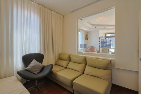 Apartamento à venda com 358m², 4 quartos e 4 vagasQuarto 4
