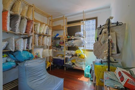 Apartamento à venda com 358m², 4 quartos e 4 vagasQuarto 1