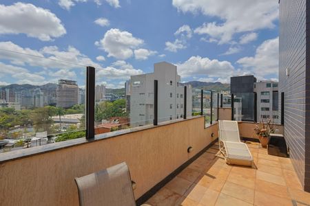 Apartamento à venda com 358m², 4 quartos e 4 vagasCobertura