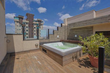 Apartamento à venda com 358m², 4 quartos e 4 vagasCobertura