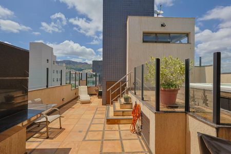 Apartamento à venda com 358m², 4 quartos e 4 vagasCobertura