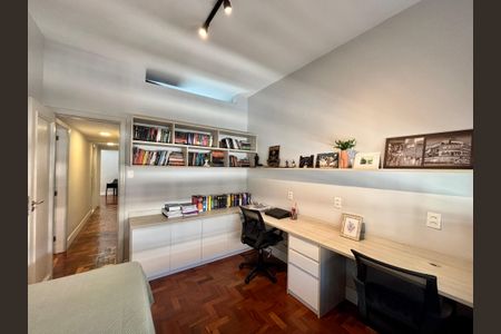 Apartamento para alugar com 160m², 3 quartos e 1 vagaQuarto 2
