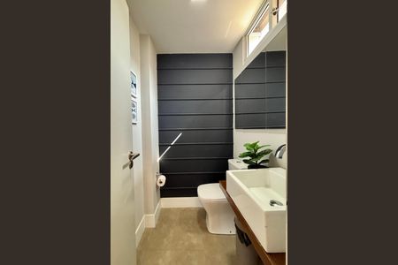 Apartamento para alugar com 160m², 3 quartos e 1 vagaLavabo