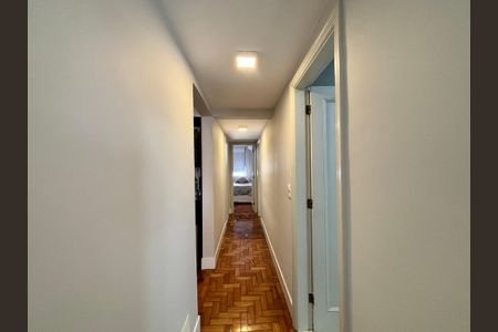 Apartamento para alugar com 160m², 3 quartos e 1 vagaCorredor