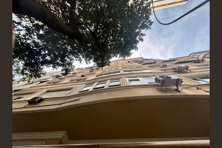 Apartamento para alugar com 160m², 3 quartos e 1 vagaFachada