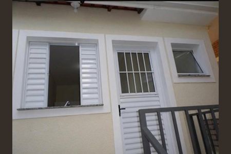 Fachada de kitnet/studio para alugar com 1 quarto, 28m² em Jardim Santa Teresa, Mogi das Cruzes