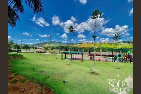 Casa de condomínio à venda com 328m², 4 quartos e 4 vagas