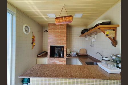 Apartamento à venda com 129m², 3 quartos e 2 vagas Apartamento à venda com 129m², 3 quartos e 2 vagasÁrea de Lazer