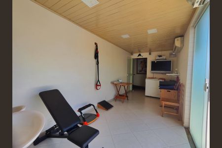 Apartamento à venda com 129m², 3 quartos e 2 vagas Apartamento à venda com 129m², 3 quartos e 2 vagasÁrea de Lazer