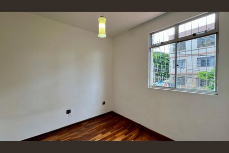 quarto  de apartamento à venda com 2 quartos, 70m² em São Pedro, Belo Horizonte