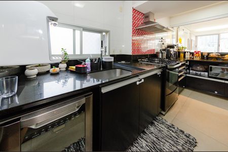 Apartamento à venda com 98m², 3 quartos e 2 vagasCozinha