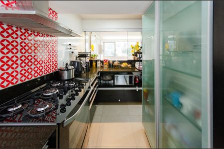 Apartamento à venda com 98m², 3 quartos e 2 vagasCozinha