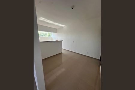 Casa de Condomínio para alugar com 2 quartos, 80m² em Colubandê, São Gonçalo
