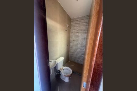 Casa de Condomínio para alugar com 2 quartos, 80m² em Colubandê, São Gonçalo