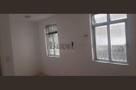 Casa à venda com 152m², 3 quartos e 2 vagas