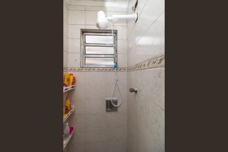 Casa à venda com 100m², 2 quartos e 1 vaga Casa à venda com 100m², 2 quartos e 1 vagaBanheiro
