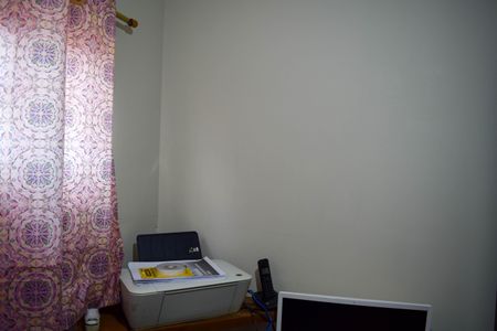 Casa à venda com 160m², 4 quartos e 2 vagasEscritório