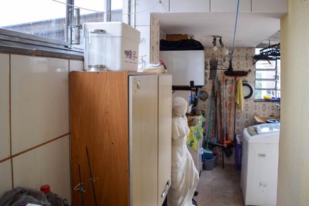 Casa à venda com 160m², 4 quartos e 2 vagasArea de Serviço