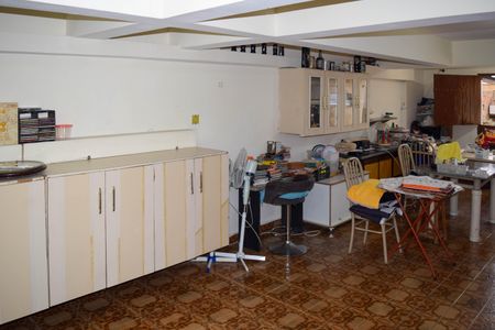 Casa à venda com 160m², 4 quartos e 2 vagasArea Comum