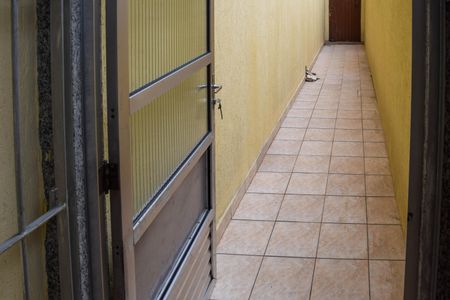 Casa à venda com 160m², 4 quartos e 2 vagasCorredor