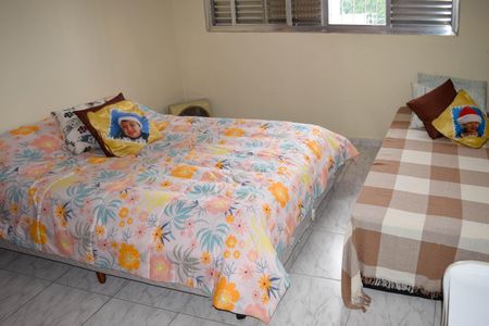 Casa à venda com 160m², 4 quartos e 2 vagasQuarto 3