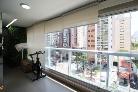 Varanda de apartamento para alugar com 1 quarto, 48m² em Indianópolis, São Paulo