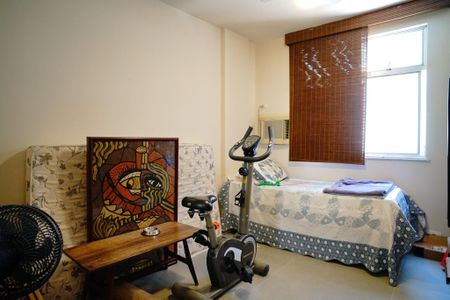 Apartamento à venda com 120m², 3 quartos e 2 vagasQuarto 1