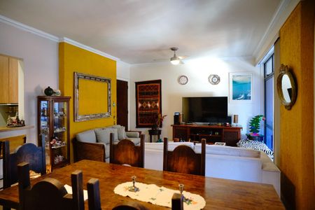 Apartamento à venda com 120m², 3 quartos e 2 vagasSala