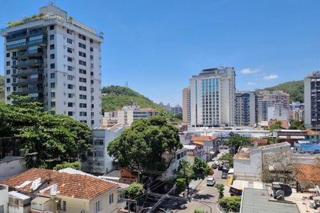 Apartamento à venda com 120m², 3 quartos e 2 vagasVista da Sacada