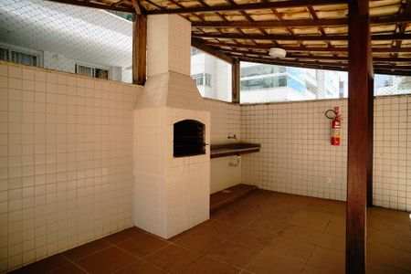 Apartamento à venda com 120m², 3 quartos e 2 vagasÁrea comum - Churrasqueira