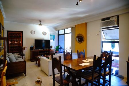 Apartamento à venda com 120m², 3 quartos e 2 vagasSala