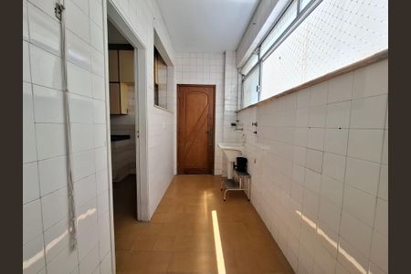 Apartamento à venda com 82m², 2 quartos e 1 vagaÁrea de serviço 