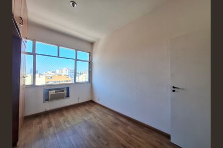 Apartamento à venda com 82m², 2 quartos e 1 vagaSuíte 