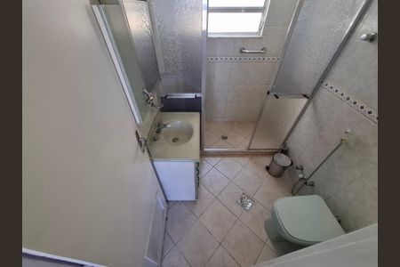 Apartamento à venda com 82m², 2 quartos e 1 vagaBanheiro da suíte 