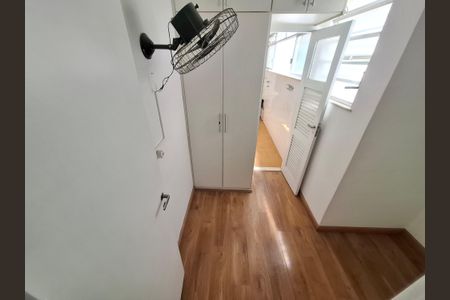 Apartamento à venda com 82m², 2 quartos e 1 vagaÁrea de serviço 