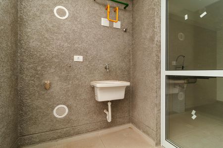 Apartamento à venda com 13m², 2 quartos e 1 vagaÁrea de serviço e varanda