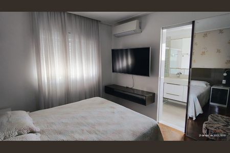Apartamento à venda com 3 quartos, 130m² em Jardim Vila Mariana, São Paulo