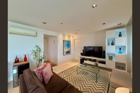 Sala  de apartamento à venda com 3 quartos, 130m² em Jardim Dom Bosco, São Paulo