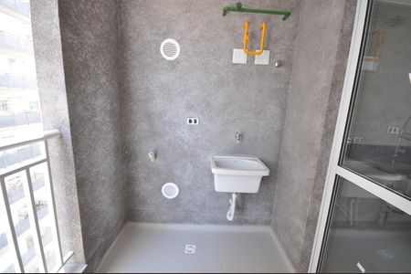 Apartamento à venda com 43m², 2 quartos e 1 vagaÁrea de Serviço