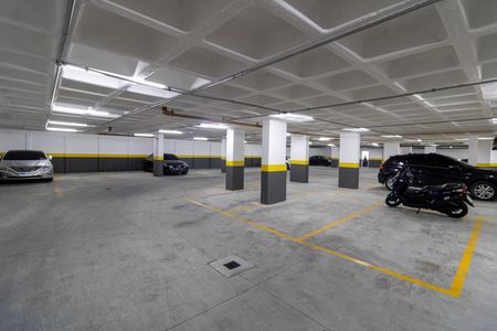 Apartamento à venda com 43m², 2 quartos e 1 vagaÁrea comum - Estacionamento