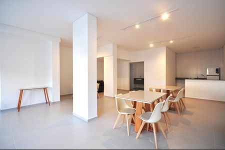 Apartamento à venda com 43m², 2 quartos e 1 vagaÁrea comum - Salão de festas