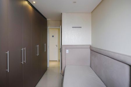 Apartamento à venda com 68m², 2 quartos e 1 vagaQuarto