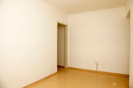 Sala de apartamento para alugar com 2 quartos, 56m² em Farroupilha, Porto Alegre