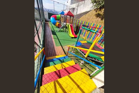 Casa de condomínio à venda com 114m², 3 quartos e 2 vagas Casa de condomínio à venda com 114m², 3 quartos e 2 vagasÁrea comum