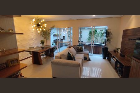 Sala de casa de condomínio à venda com 3 quartos, 114m² em Vila Jerusalem, São Bernardo do Campo